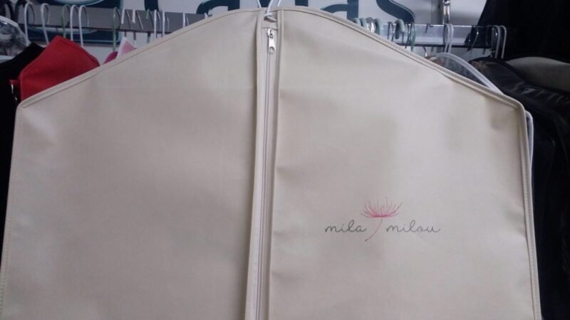 Capa Personalizada Para Vestido (100 peças) - Imagem 43