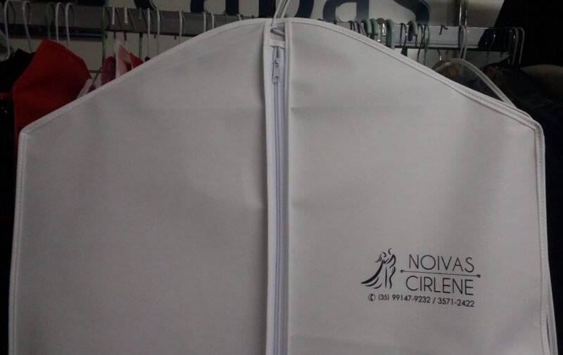 Capa Personalizada Para Vestido (100 peças) - Imagem 40