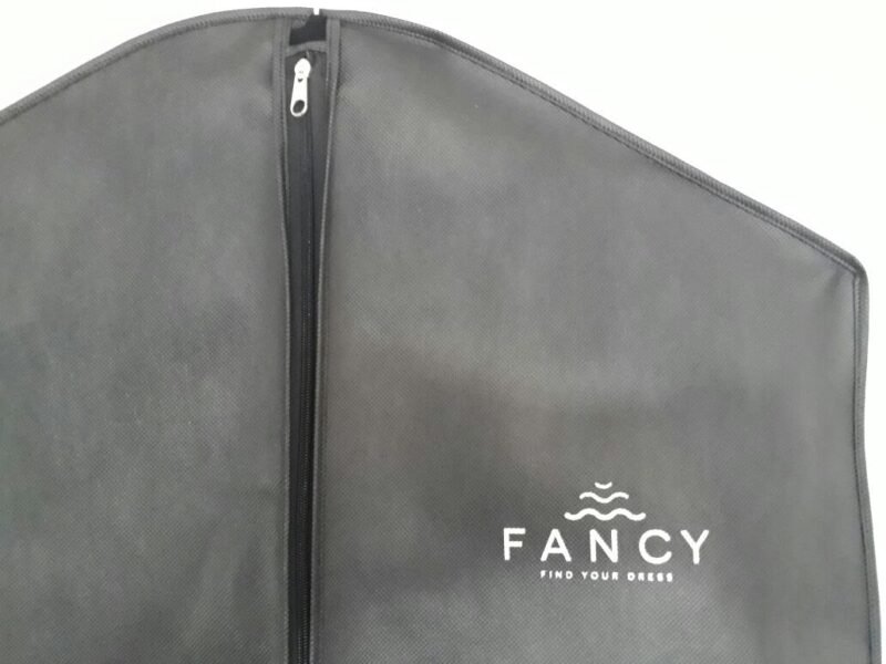 Capa Personalizada Para Vestido (100 peças) - Imagem 35