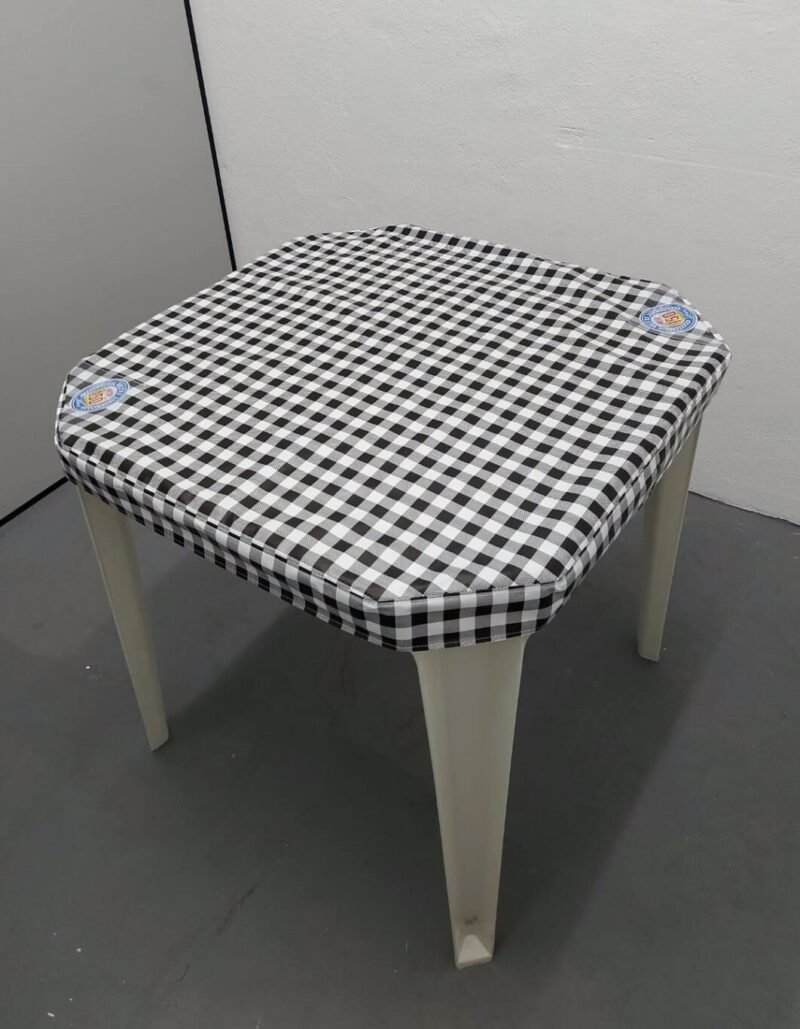 Capa Para Mesa de Bar, Restaurante e Quiosque (5 pçs) - Imagem 10