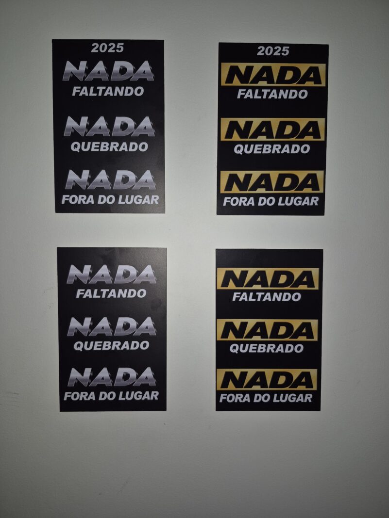 Placa Decorativa Nada Faltando Nada Quebrado Nada Fora do Lugar (3 UNID.) - Image 8