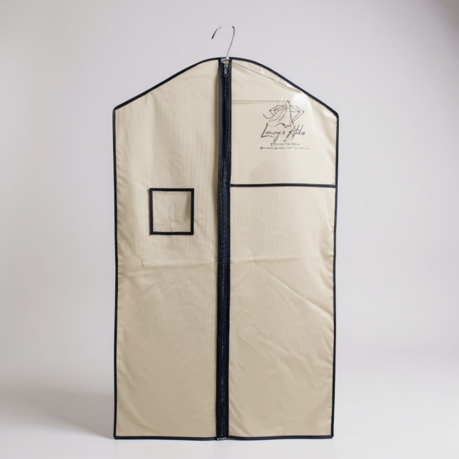 Capa de terno personalizada com visor 3